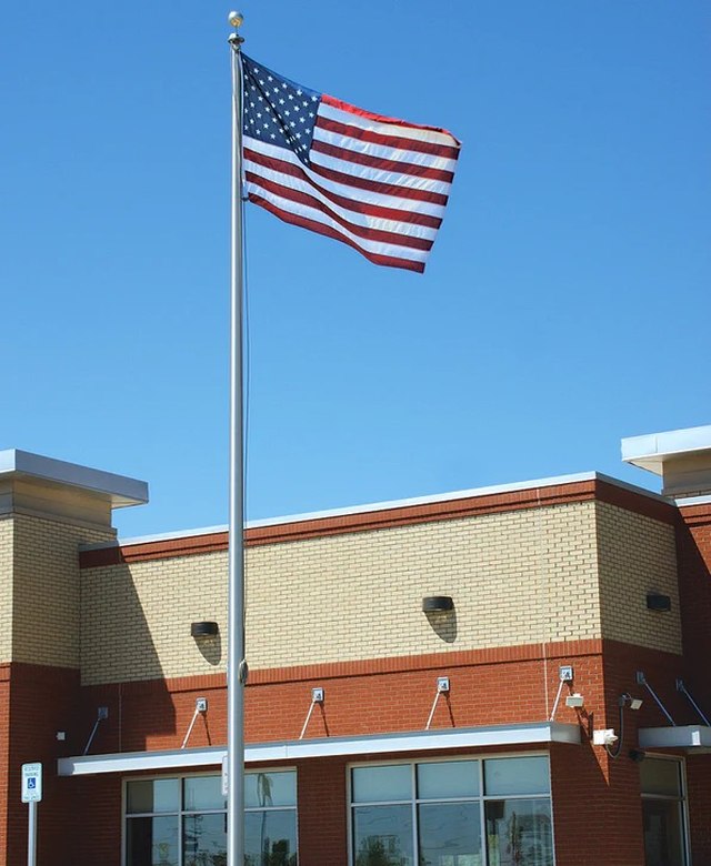 Economy Extra standard commercial flagpole
